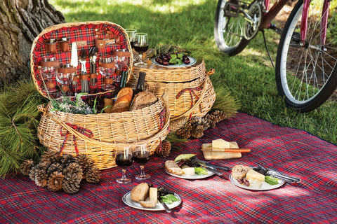 Image of Highlander Picnic Basket